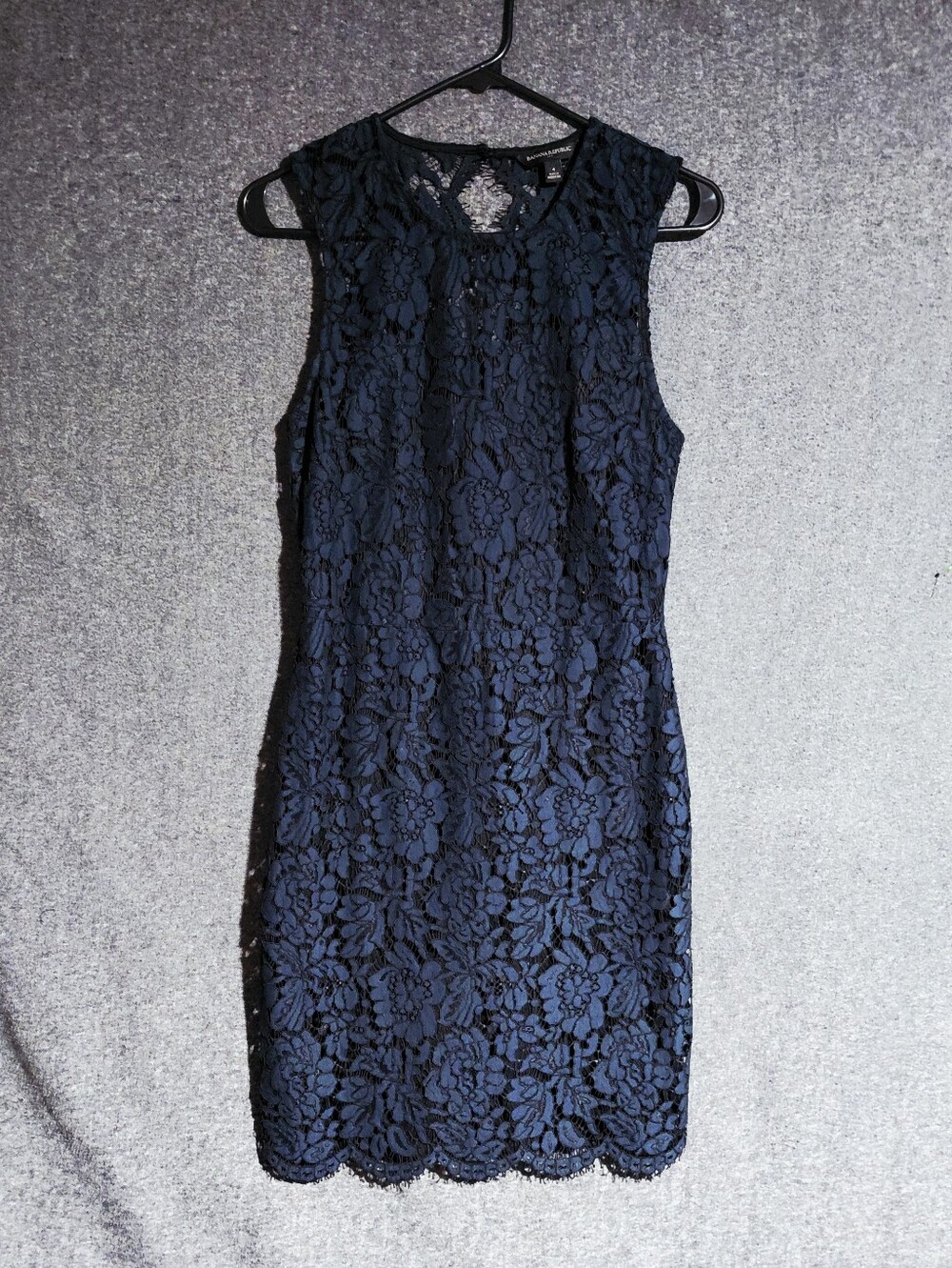 Banana Republic Navy Blue Eyelash Lace Sheath Dress Sz 4
